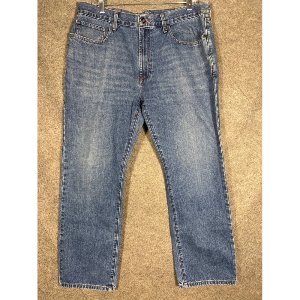 Nautica Mens Relaxed Fit Jeans Medium Wash Blue Denim 36x30 Straight Leg